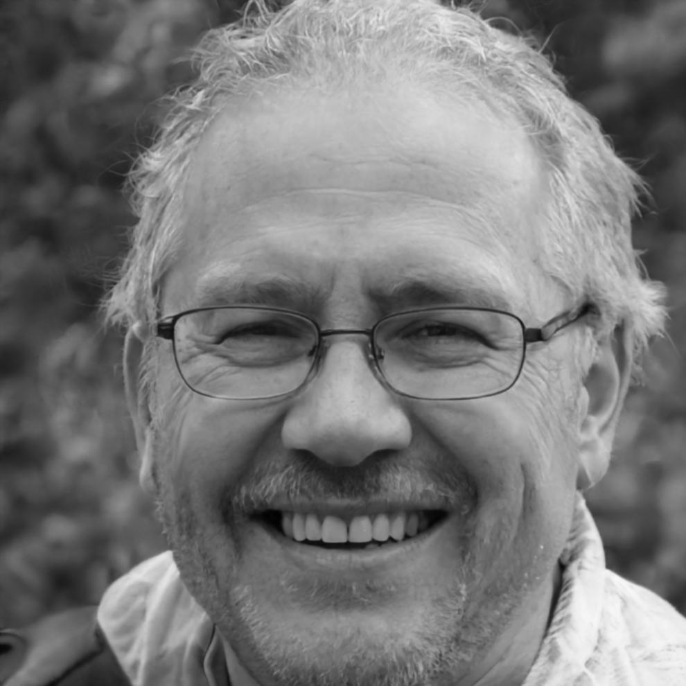 Henrik Lindström, Financial Strategy Director