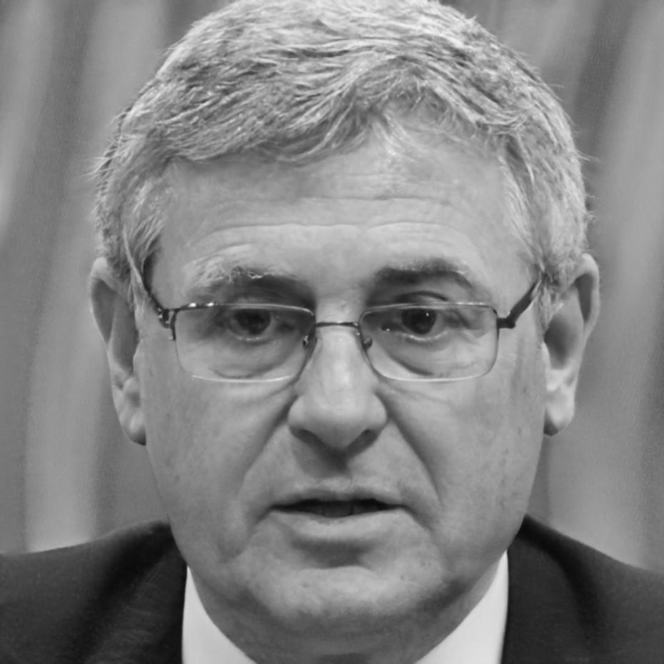 Callum Fraser, Senior Budget Analyst